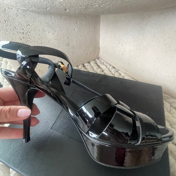 Saint Laurent YSL Tribute Patent Platform Sandals - Nero - Picture 4 of 11
